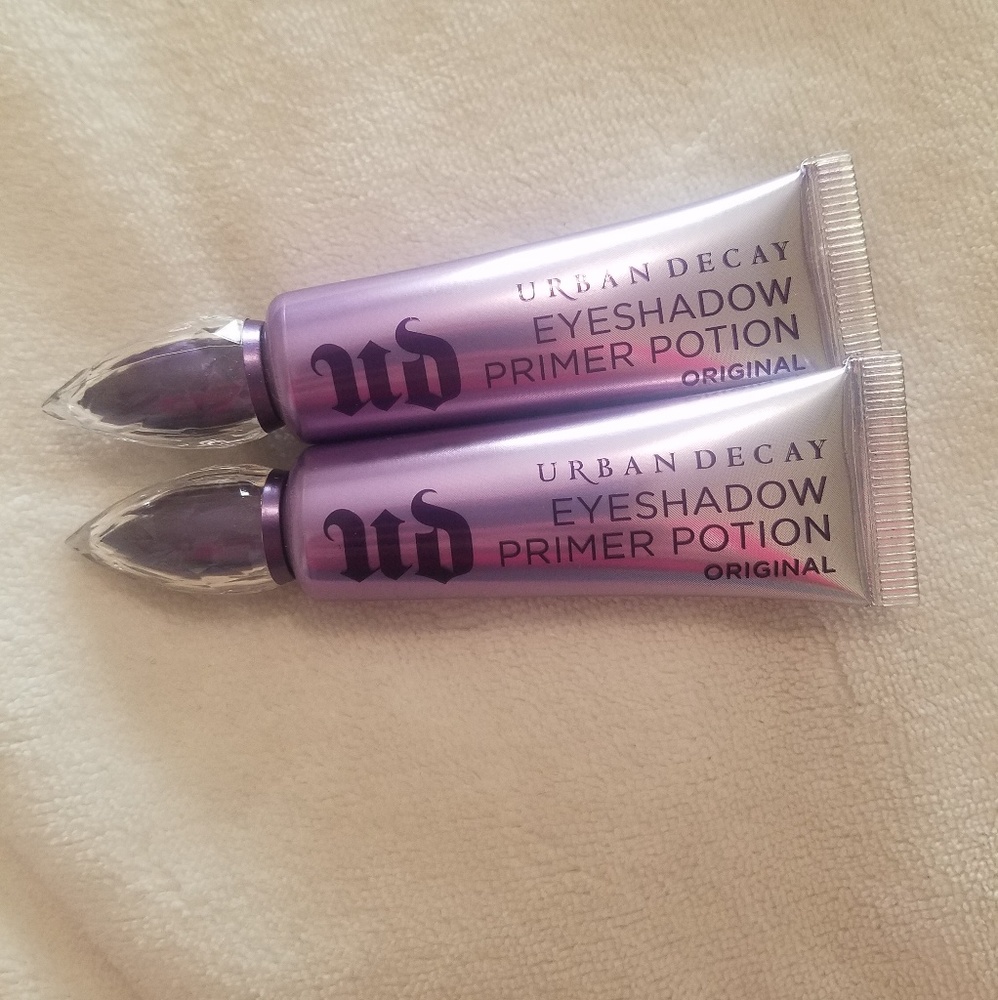 Two Urban Decay Eyeshadow Primers